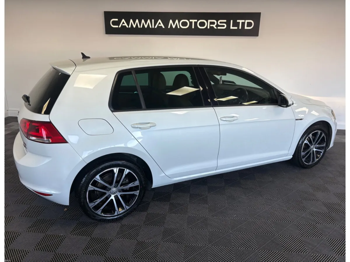 Volkswagen Golf 1.4 DBA-AUCPT 5DR AUTO - Image 2
