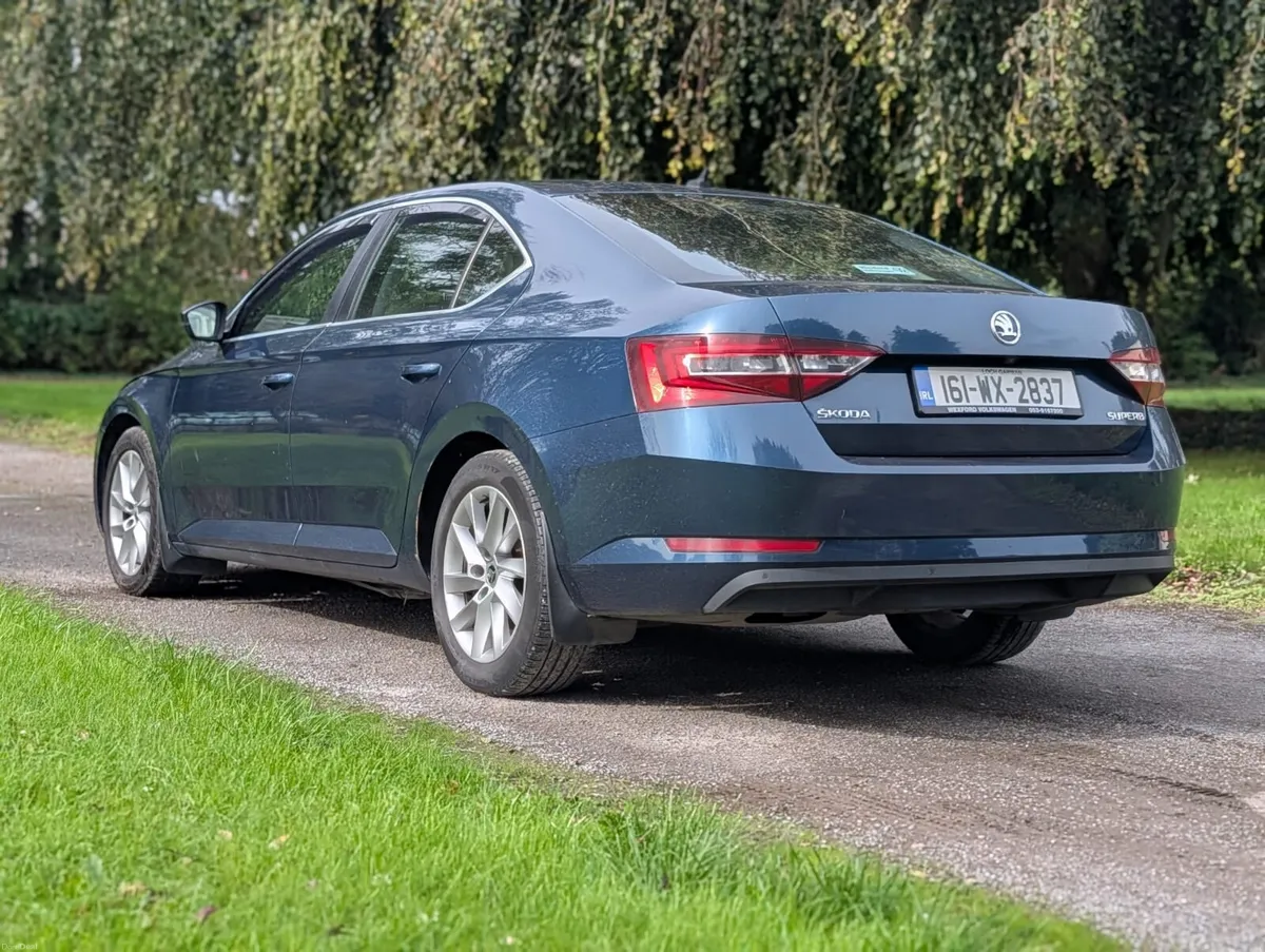 2016 SKODA SUPERB STYLE 1.6 TDI 120BHP 4DR - Image 4
