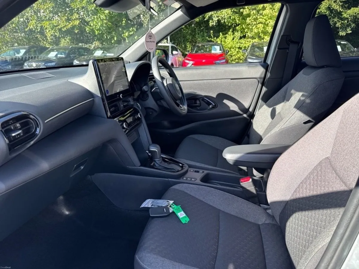 Toyota Yaris Cross YARIS CROSS LUNA SPORT BIT - Image 6