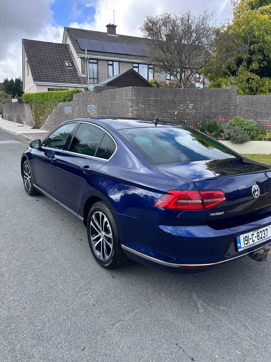 Volkswagen Passat High Line - Image 3
