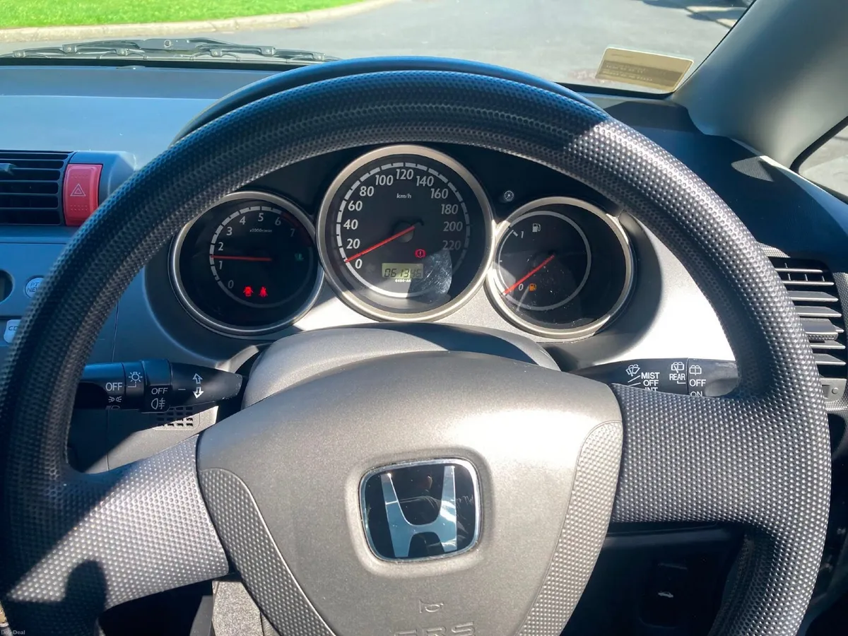 Honda Jazz 2007 - Image 2