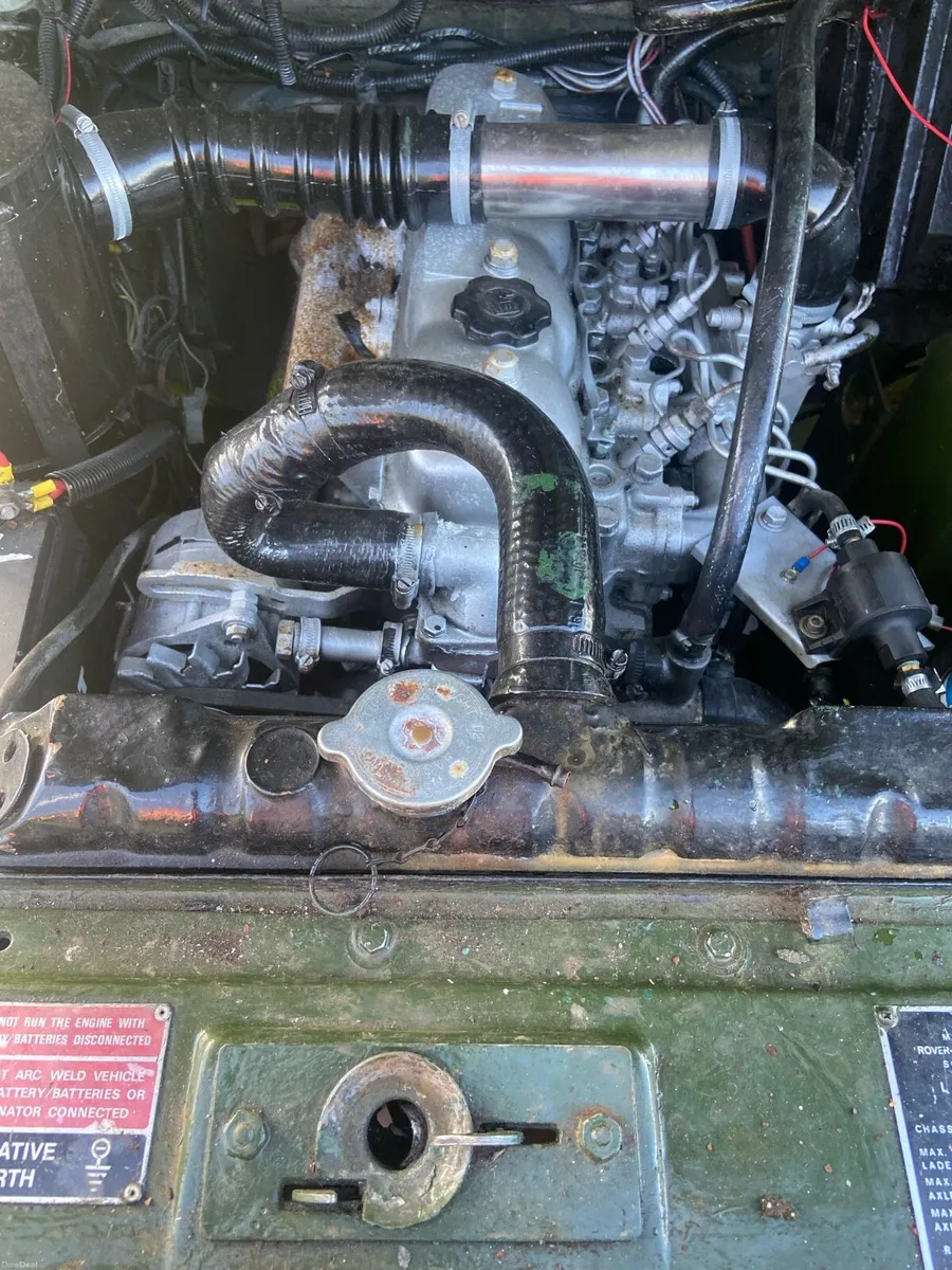 Vintage Landrover Series 3 - Image 6
