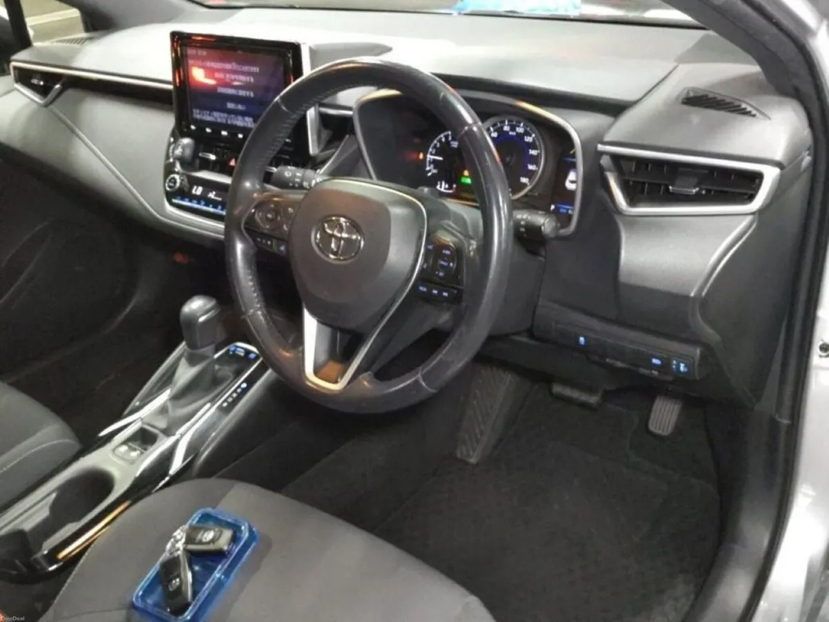 Toyota Corolla 1.8 HYBRID AUTOMATIC - FACTORY ALLO - Image 3