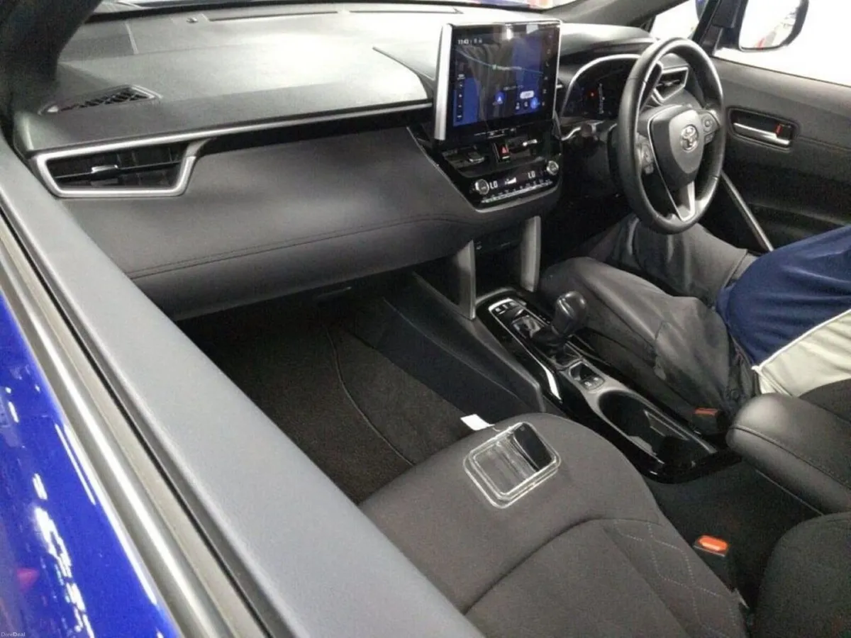 Toyota Corolla Cross 1.8 HYBRID AUTOMATIC SUV - FA - Image 3