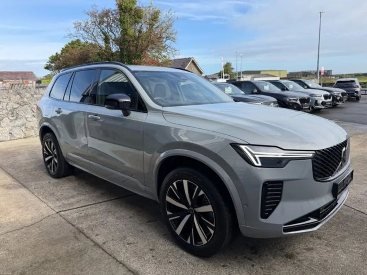 Volvo XC90 + T8 PHEV AWD AUTO PLUS - Image 5