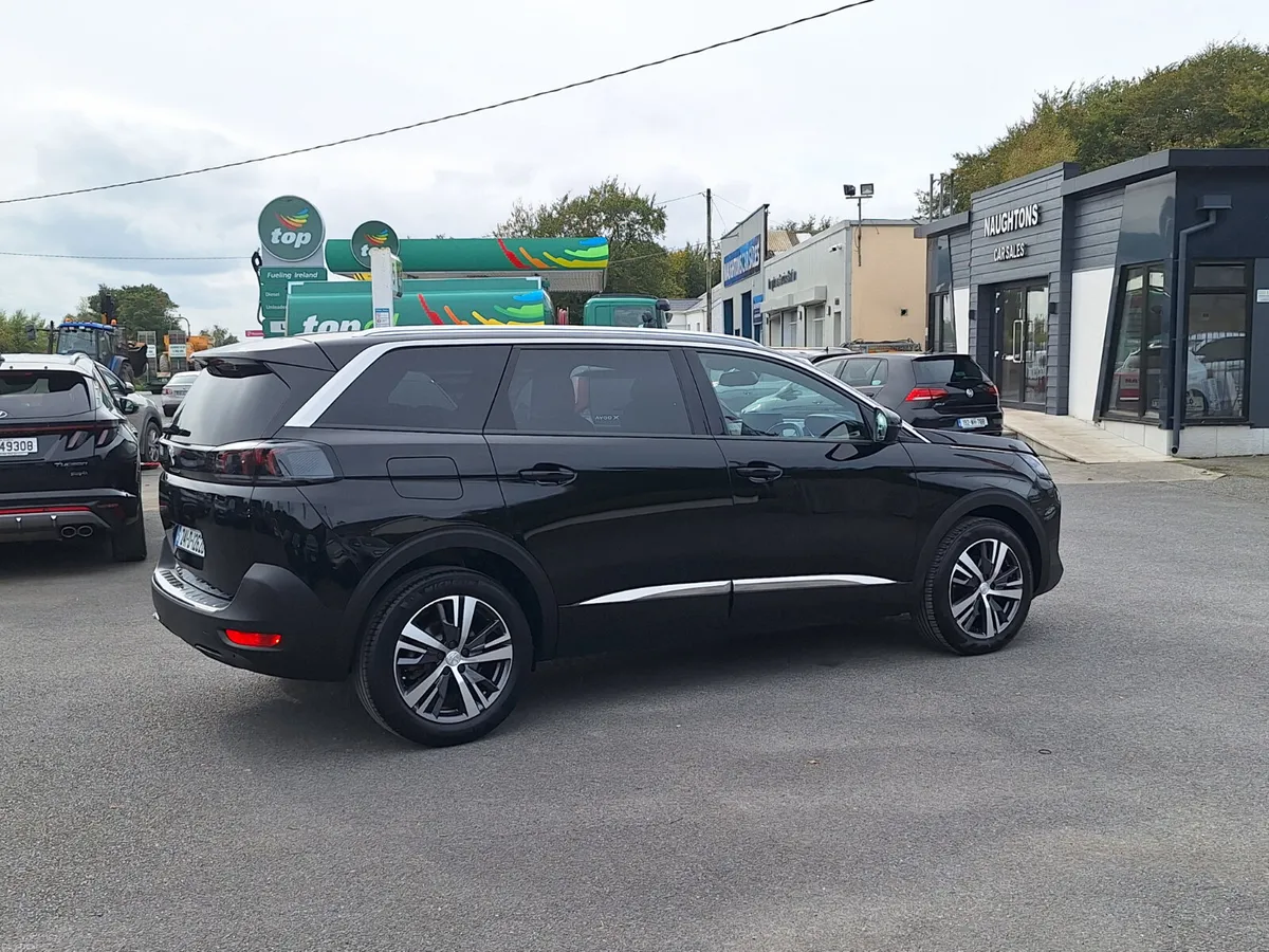 Peugeot 5008 1.5 Automatic 7 Seats*High Spec/ - Image 3