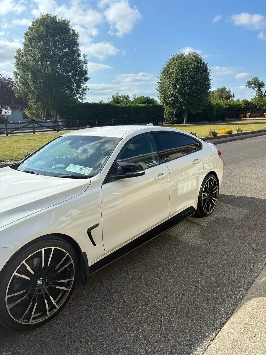 BMW 4-Series 2018 - Image 4