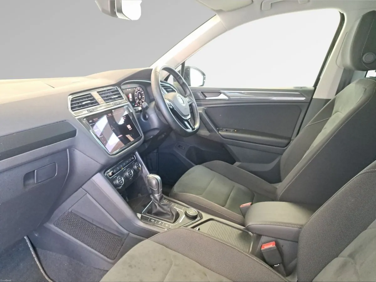 Volkswagen Tiguan TDI 4MOTION HIGHLINE - Image 4