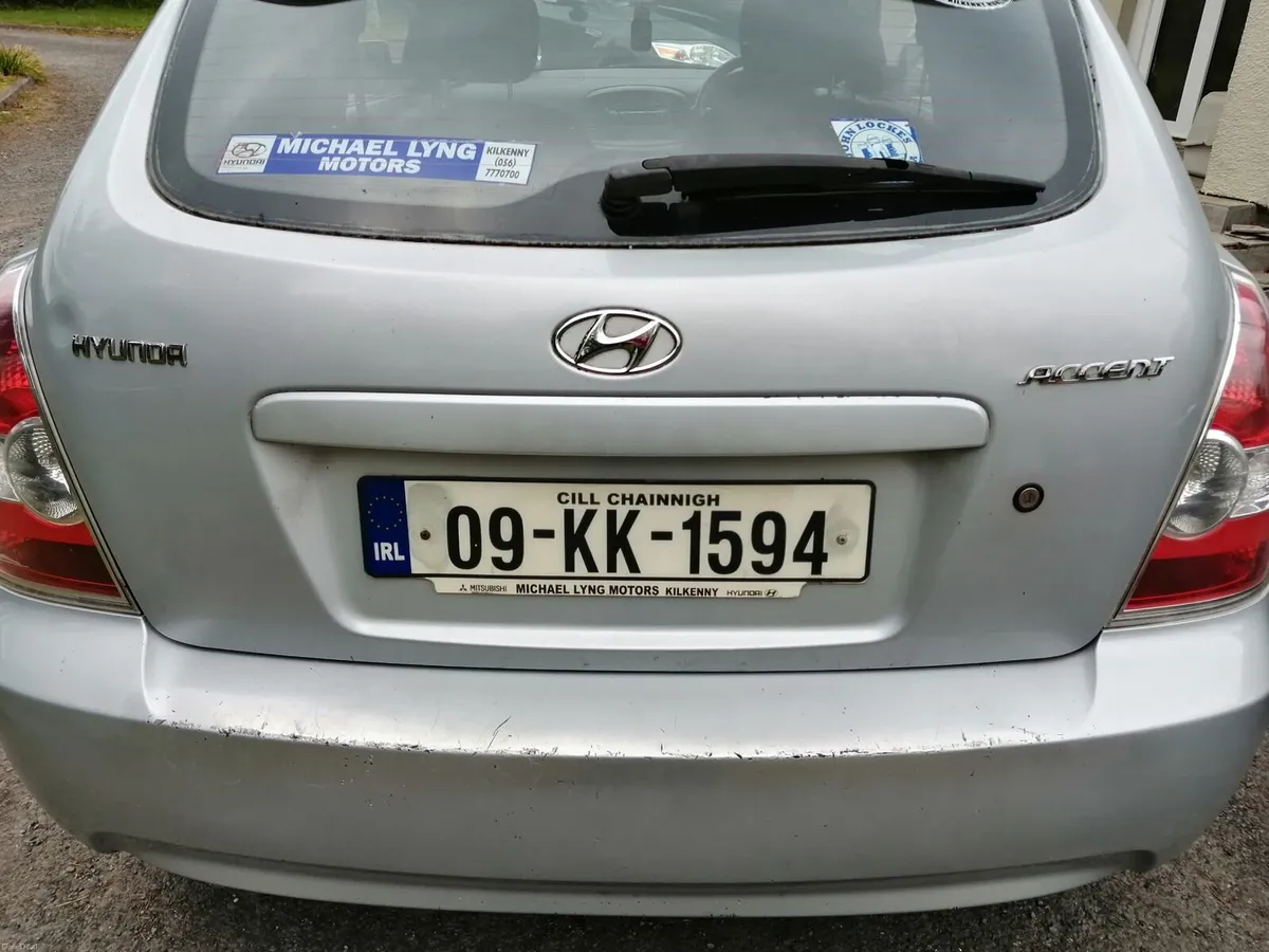 Hyundai Accent - Image 3