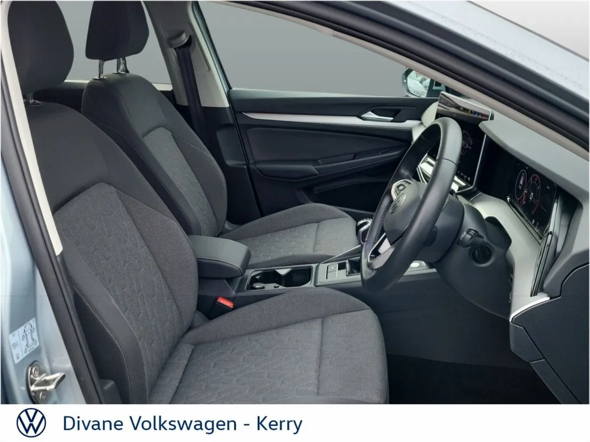Volkswagen Golf EDITION 75 2.0 TDI 116HP - Image 4