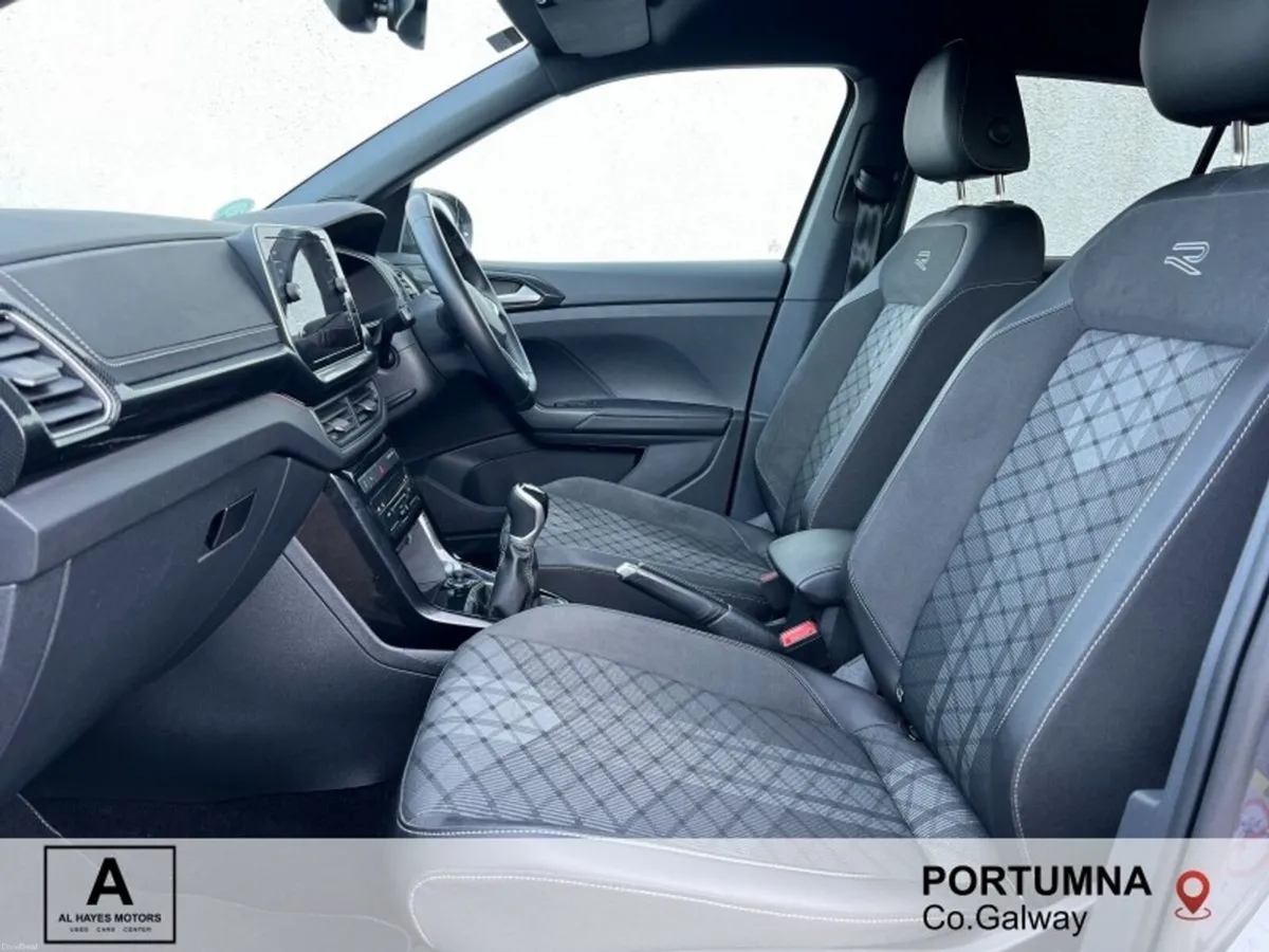 Volkswagen T-Cross R-Line 1.0 TSI M6F 115HP - Image 4