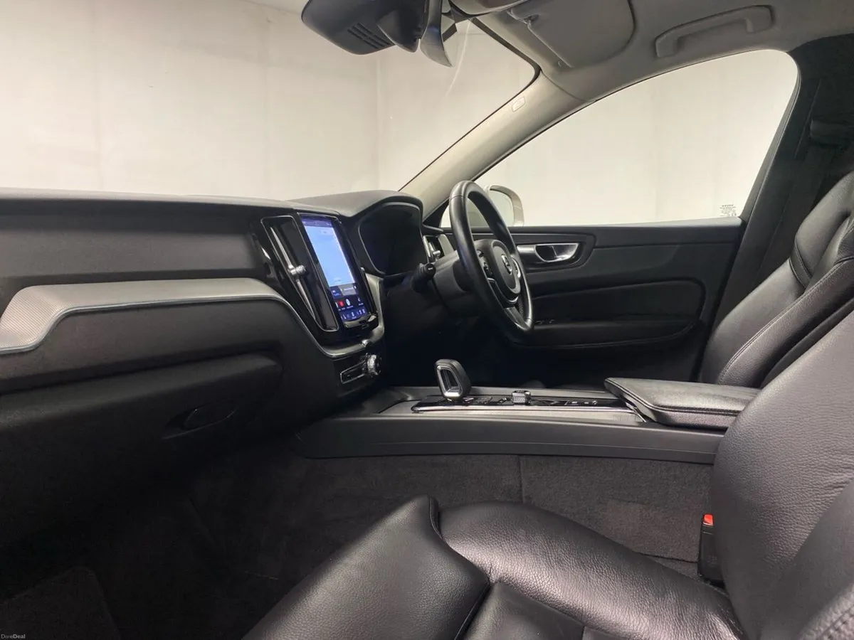 Volvo XC60 T6 Recharge PHEV 350hp AT8 Plus Bright - Image 2