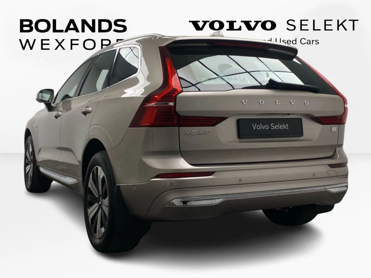 Volvo XC60 T6 Recharge PHEV 350hp AT8 Plus Bright - Image 3
