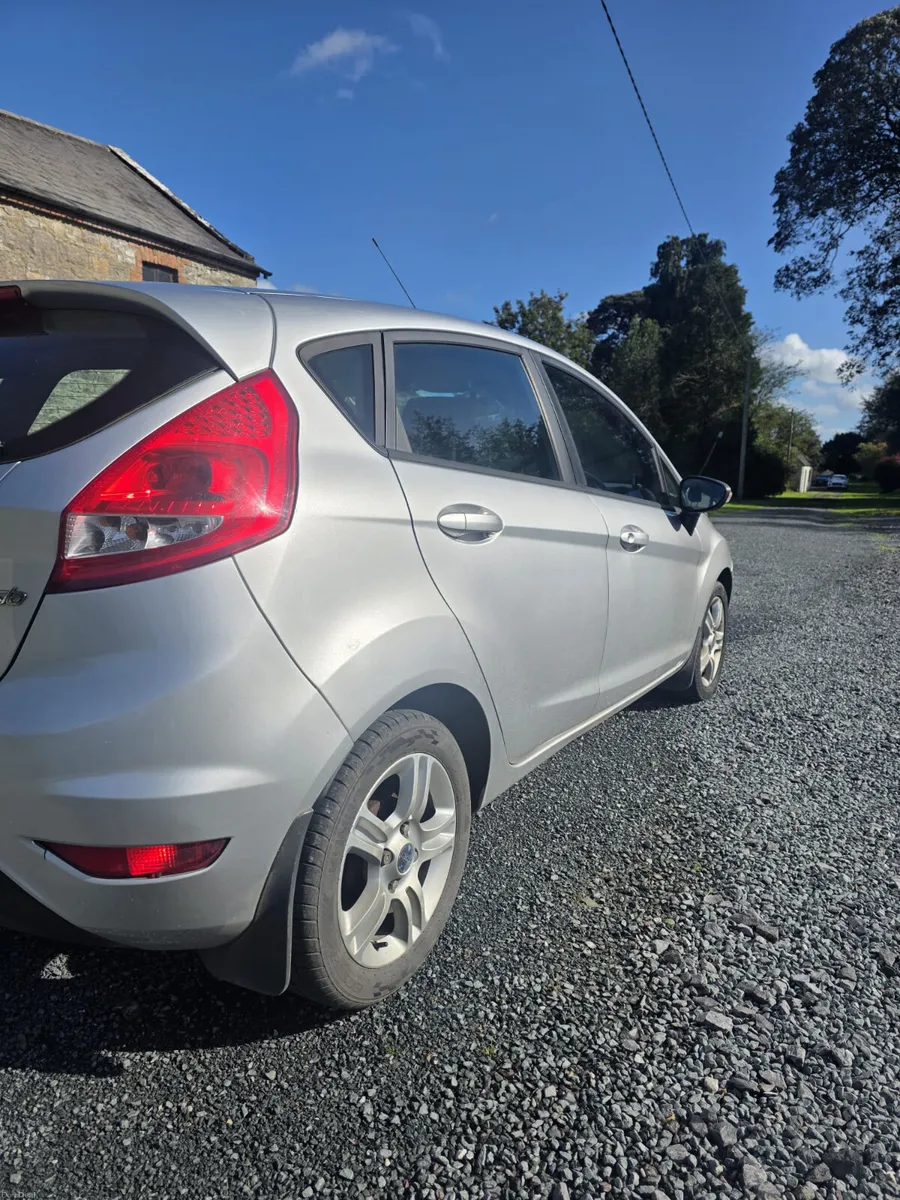Ford Fiesta 1.2 petrol (NCT and TAX ) !!! - Image 5