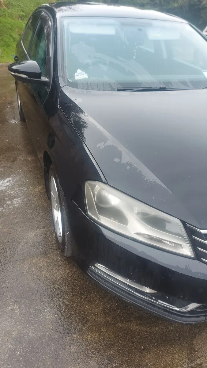 Volkswagen Passat 2012 - Image 5