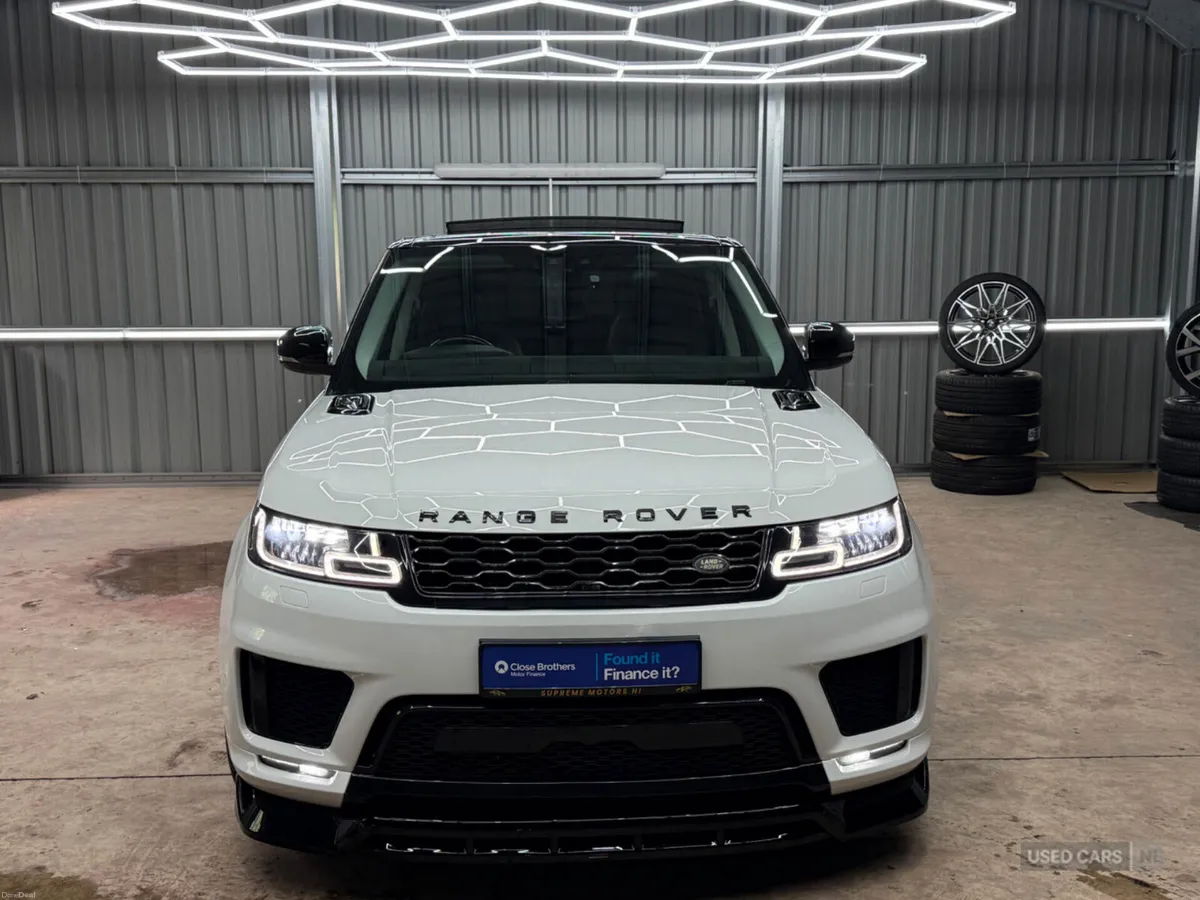 Land Rover Range Rover Sport 2018 - Image 2