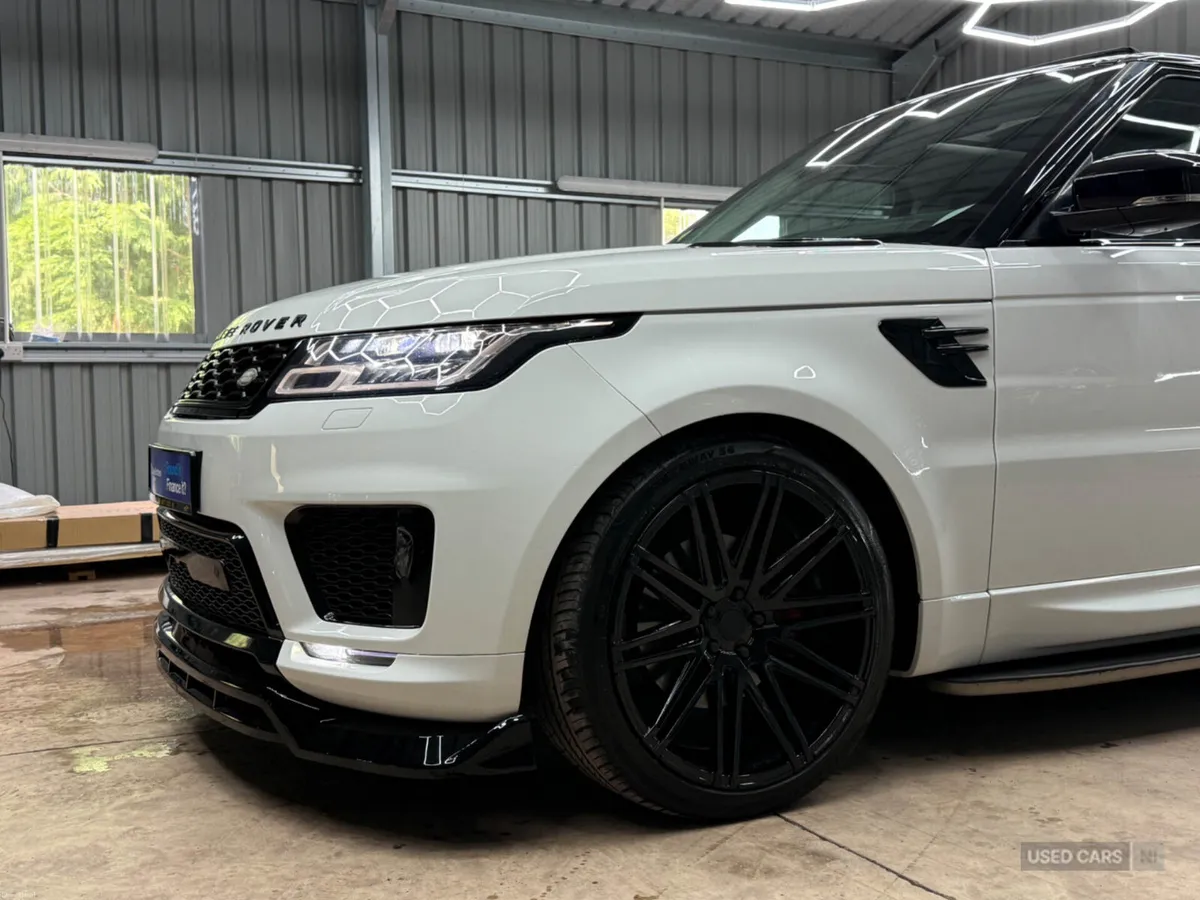 Land Rover Range Rover Sport 2018 - Image 5