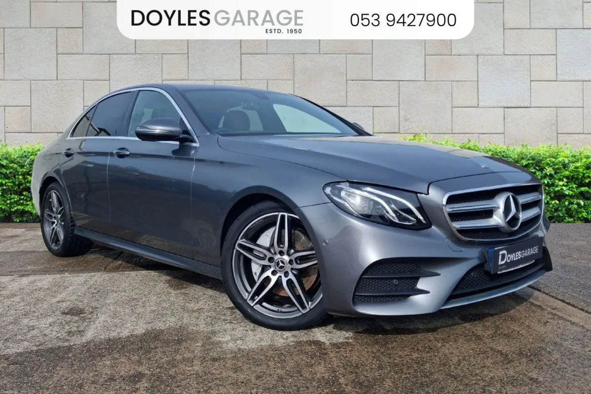 Mercedes-Benz E-Class E 220 D AMG line - Image 1