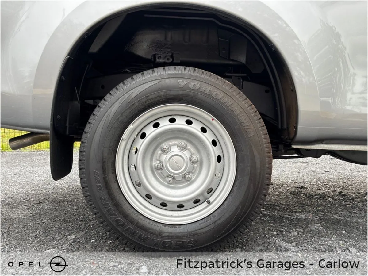 Isuzu D-Max Single Cab 2.2 Auto Plus Vat - Image 6