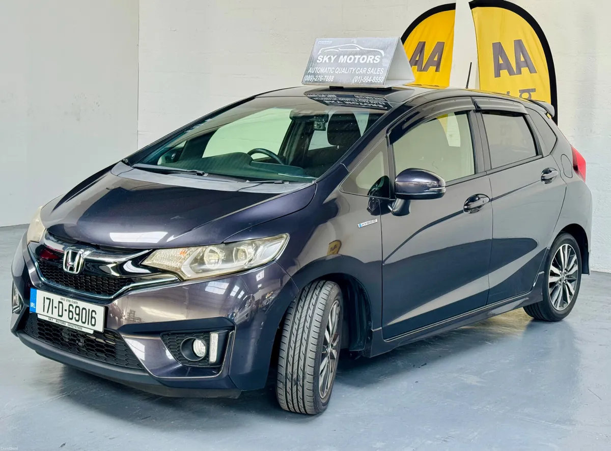 🚗 2017 Honda FIT / JAZZ 1.5 HYBRID - Image 3