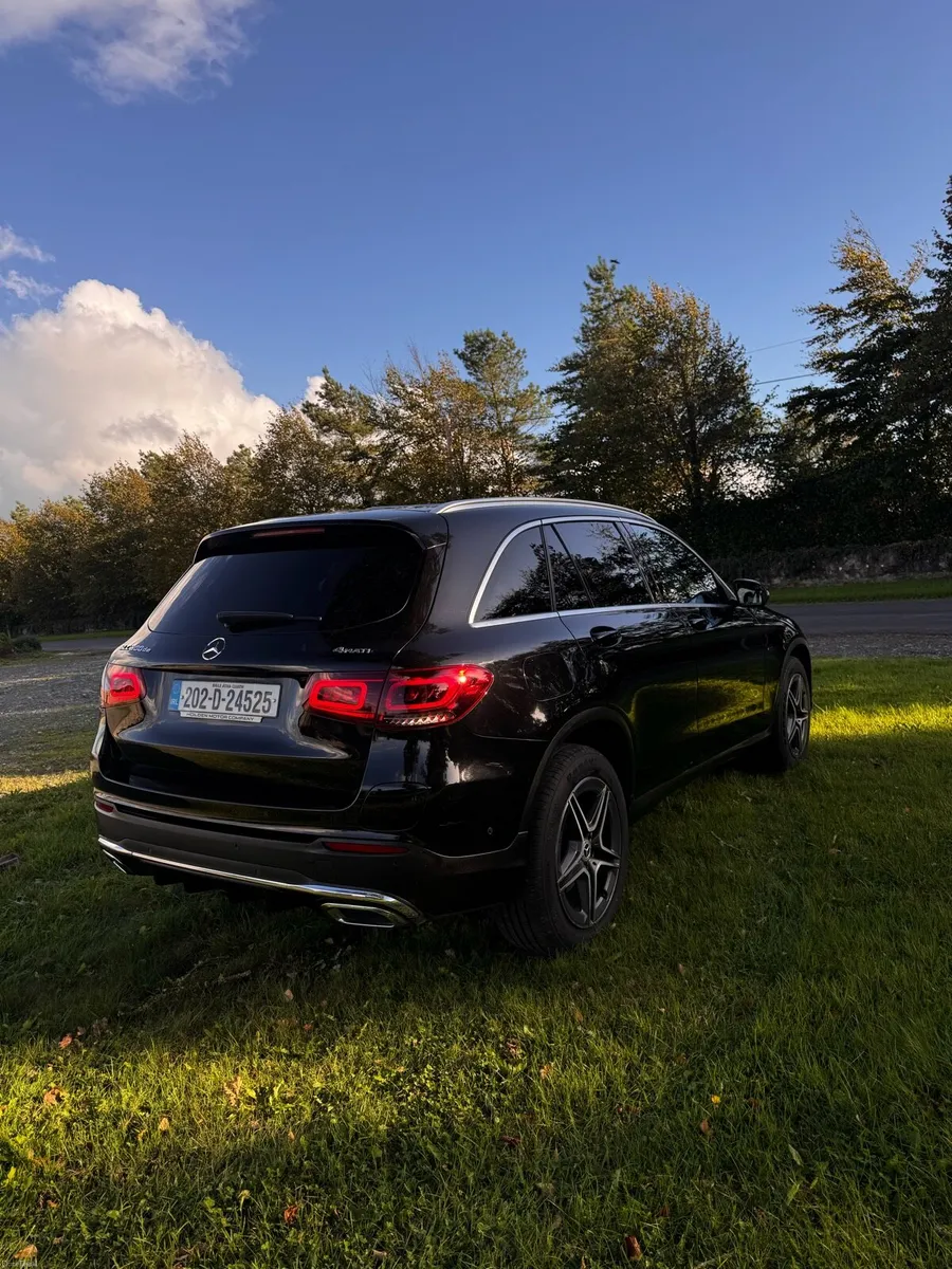 Mercedes GLC 300de AMG - Image 5