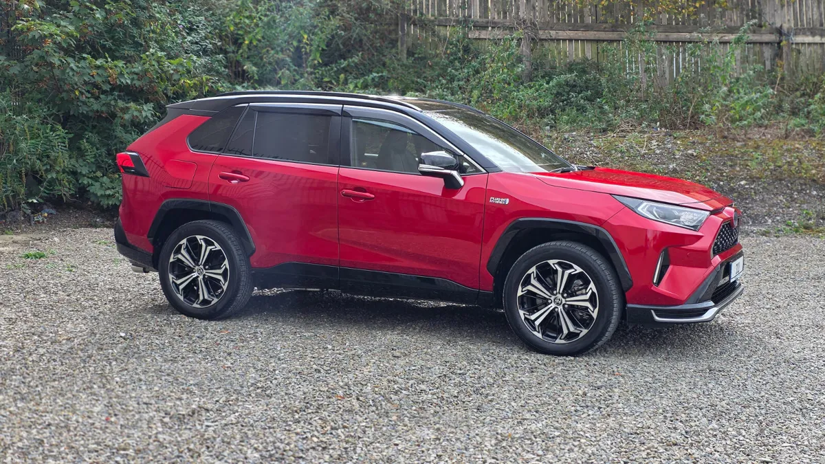 2021 Toyota Rav4 PHEV 4WD - Image 3