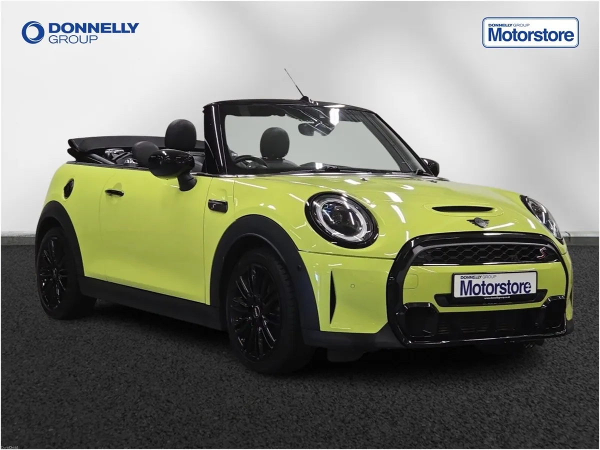 MINI Convertible Cooper S Exclusive - Image 1