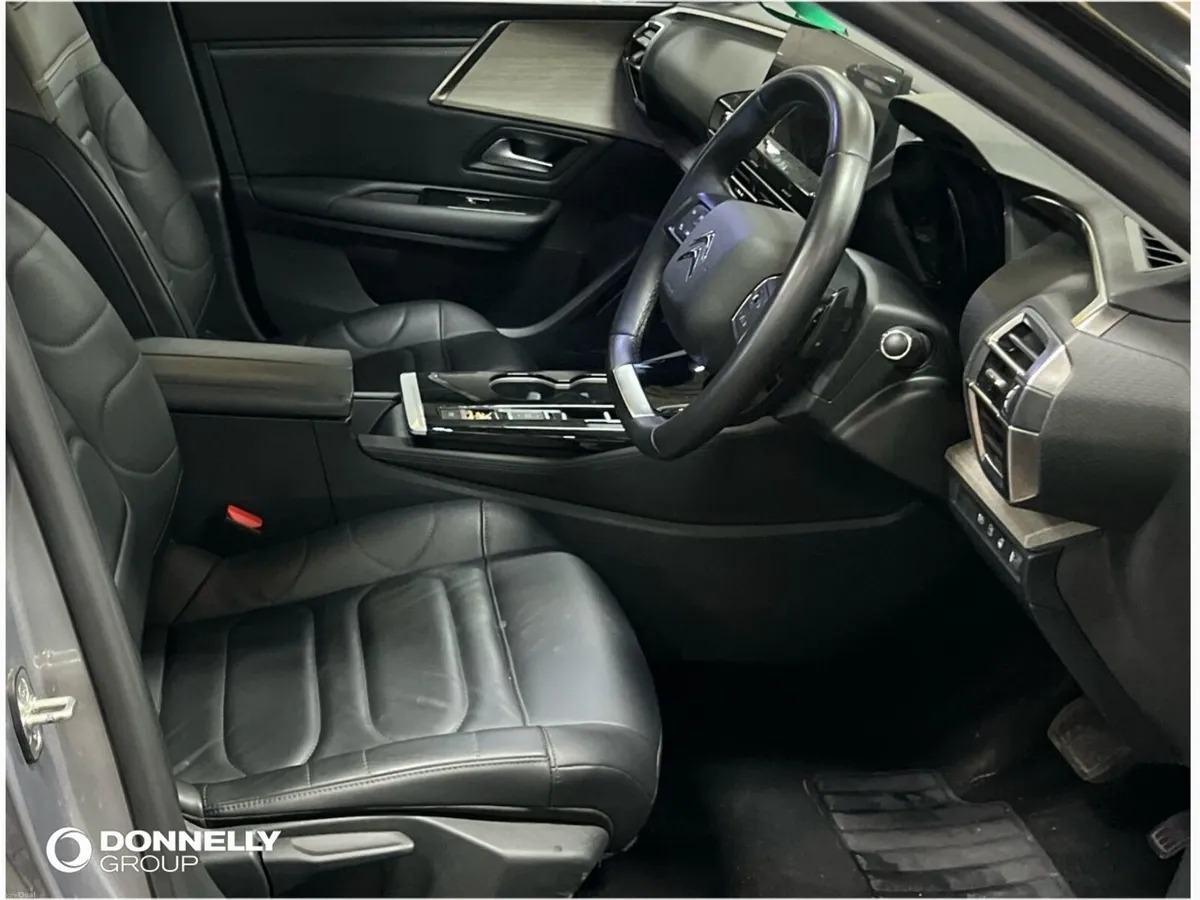 Citroen C5 X 1.6 Plug-in Hybrid 225 Shine 5dr e-EA - Image 3