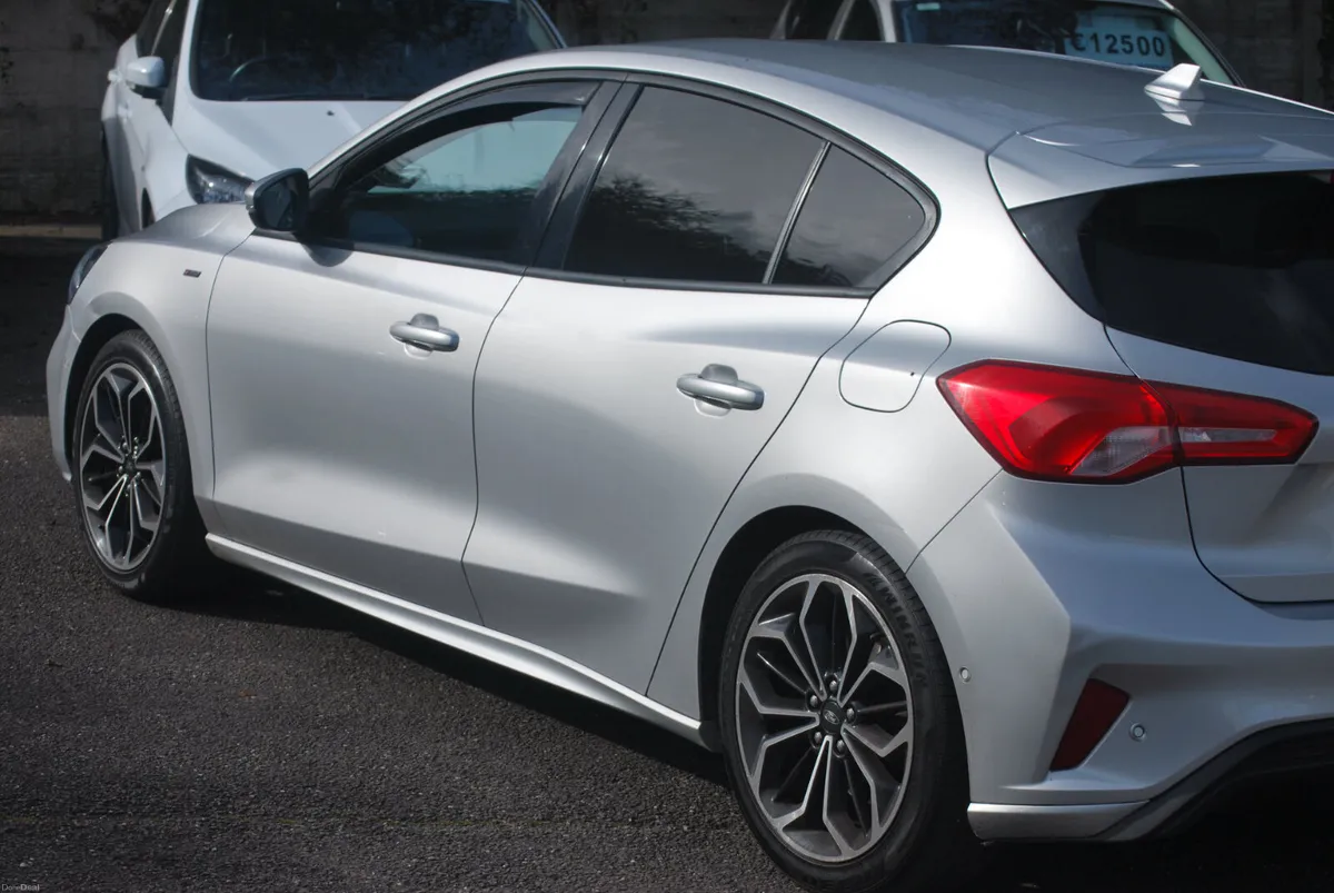 Ford Focus 2021 ST 1.5 TDCI - Image 6