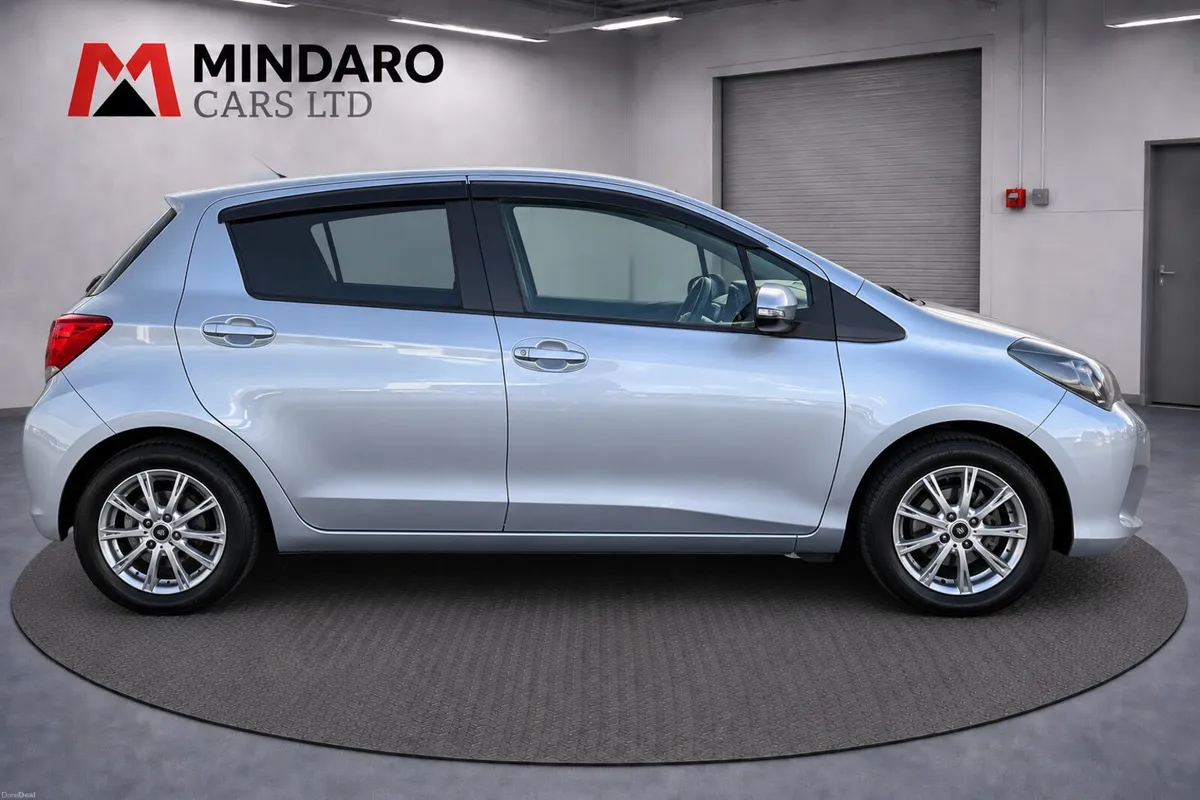 TOYOTA YARIS VITZ/AUTOMATIC//ALARM AND IMMOBILISER - Image 2