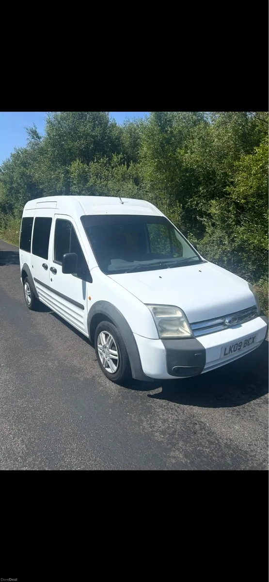 Wheel chair van/bus - Image 2
