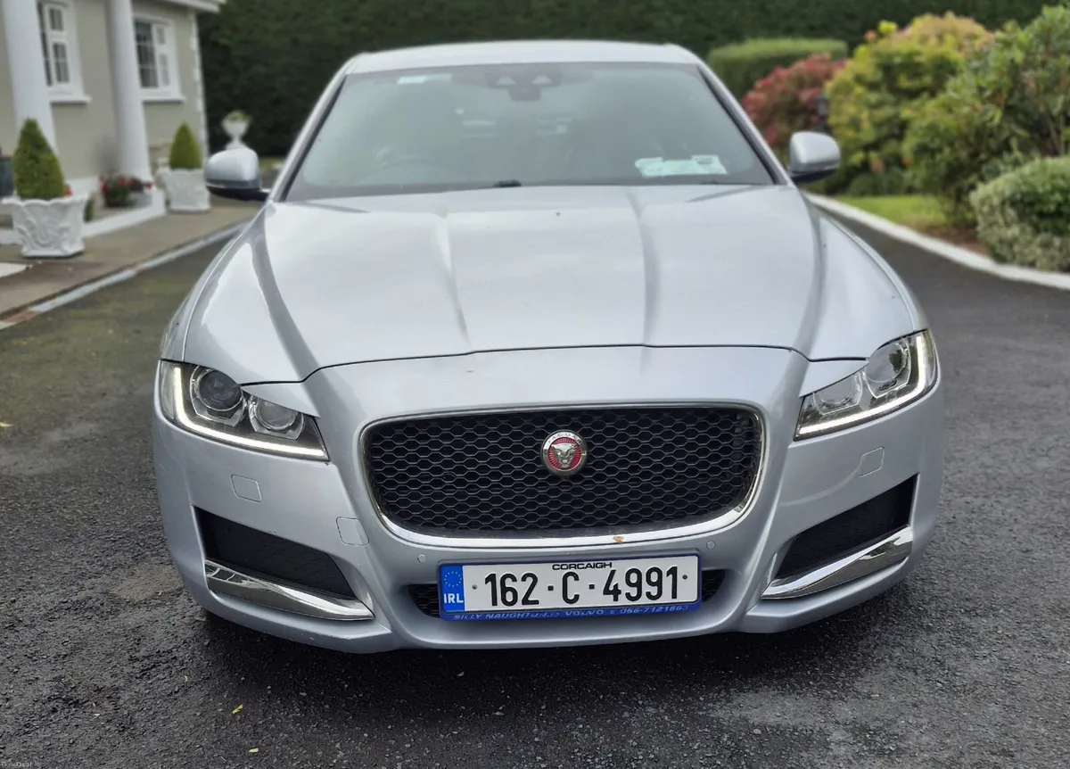 Jaguar XF 2.0 Diesel Automatic - Image 2
