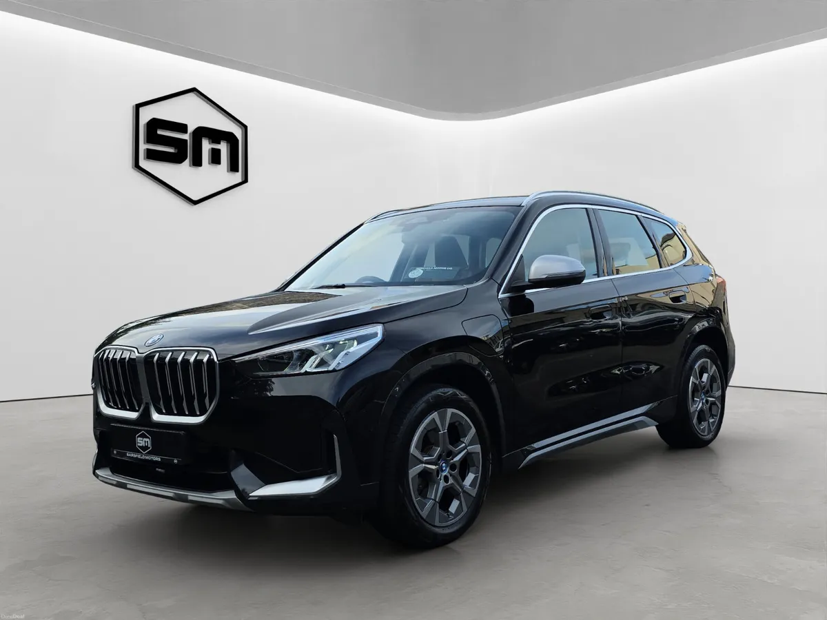 2023 BMW X1 XDRIVE 30E X-LINE AUTO. - Image 3