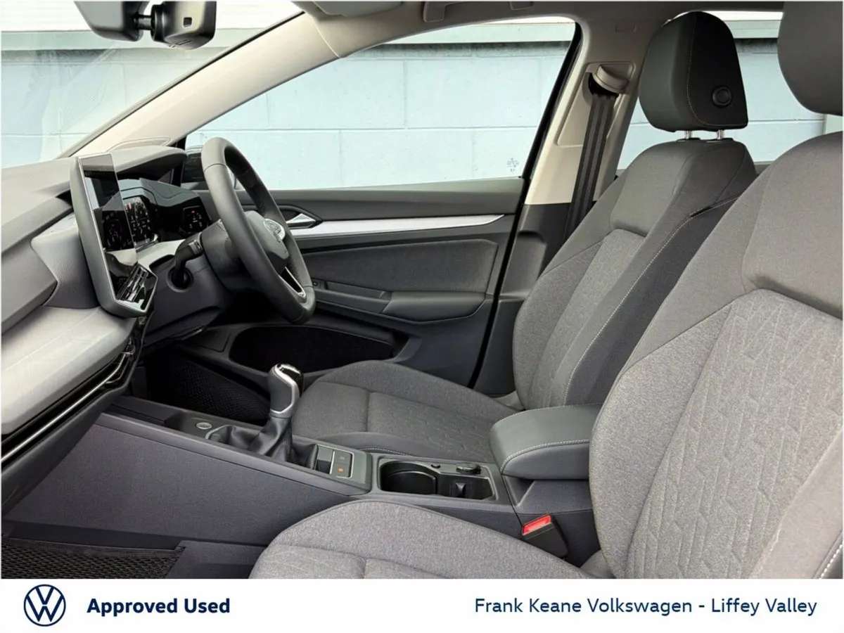 Volkswagen Golf *NEARLY NEW* EDITION 75 1.5TSI 116 - Image 4