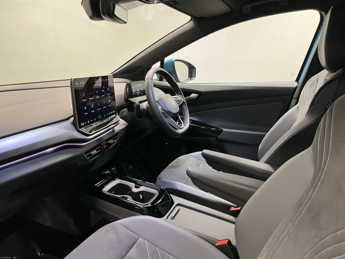 Volkswagen ID.4 Match Pro Performance 77kWh 286BHP - Image 6