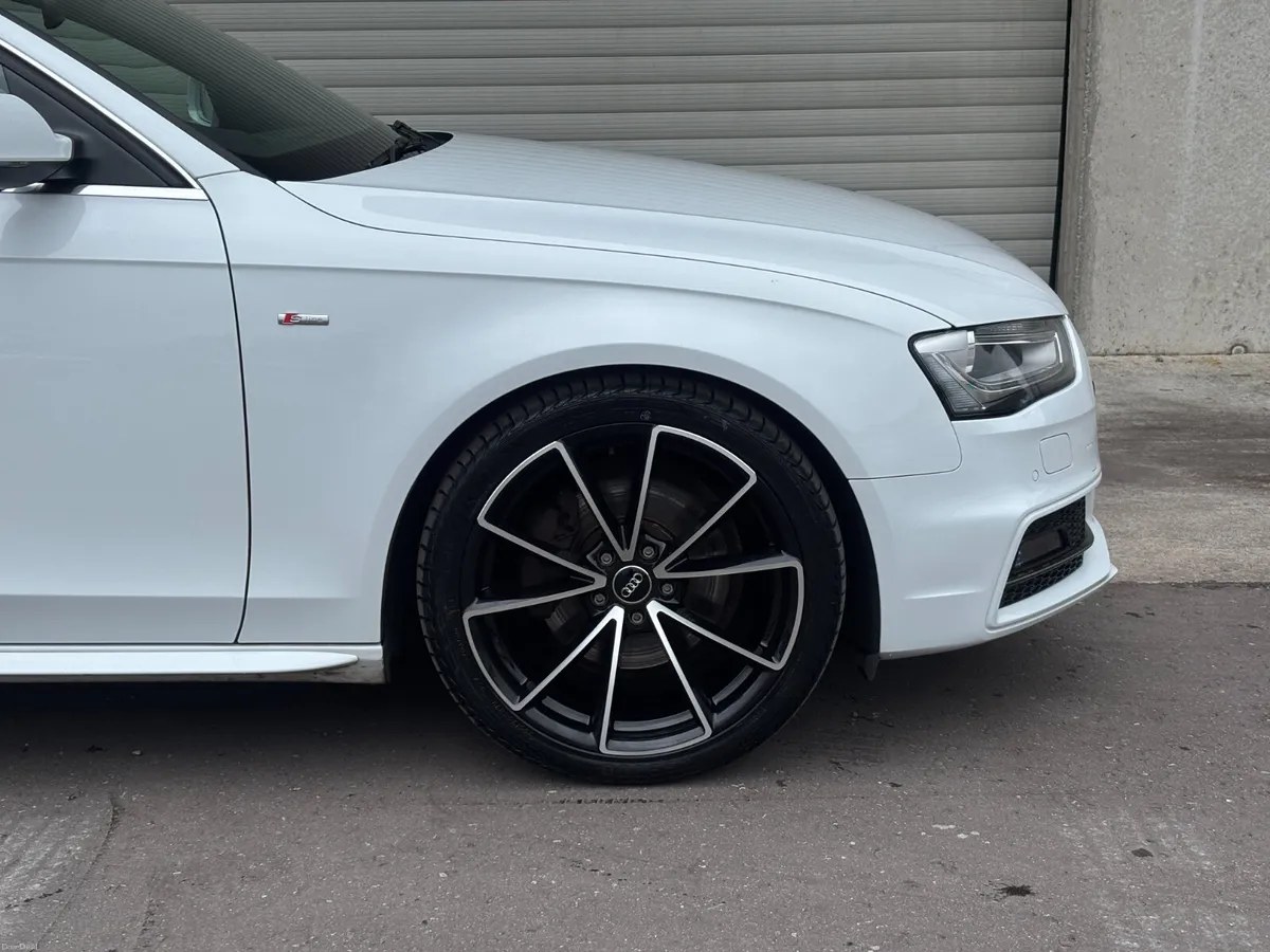 2015 Audi A4 2.0 TFSI S-Line Avant - Image 6