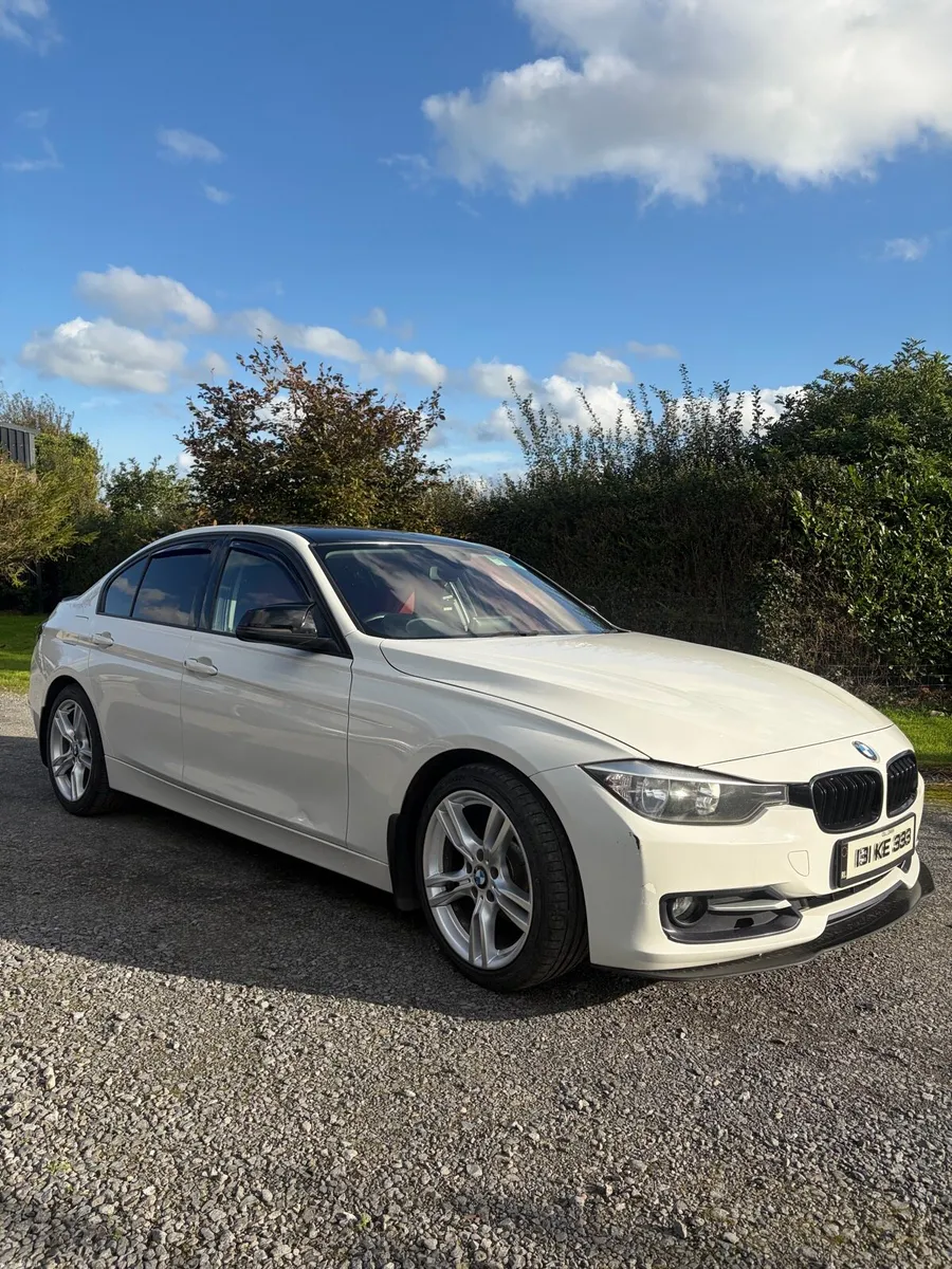 BMW F30 318d - Image 4