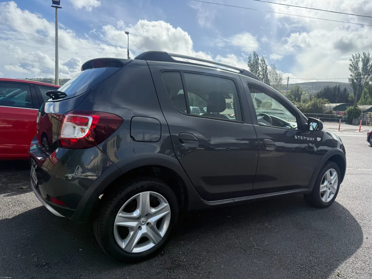 Dacia Sandero Stepway 2016 - Image 5