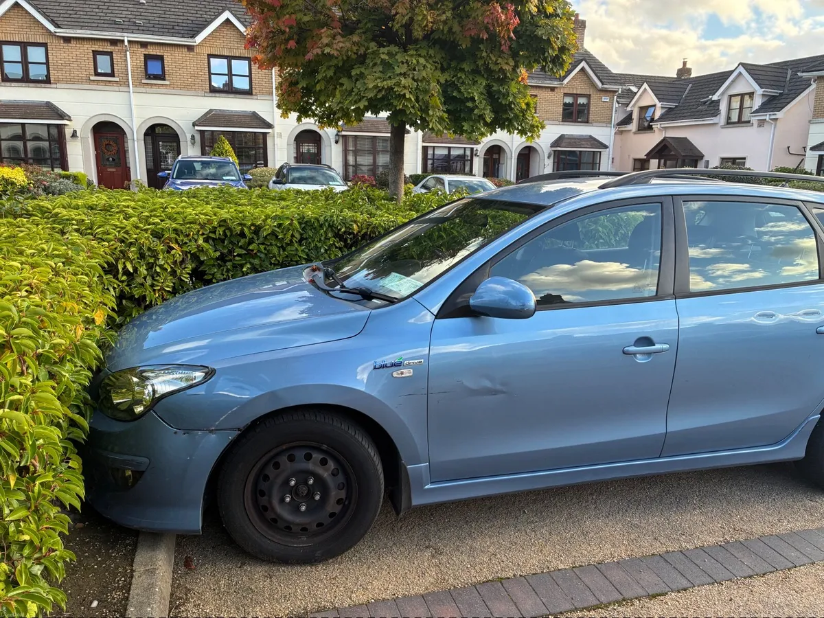 Hyundai i30 2012 - Image 1