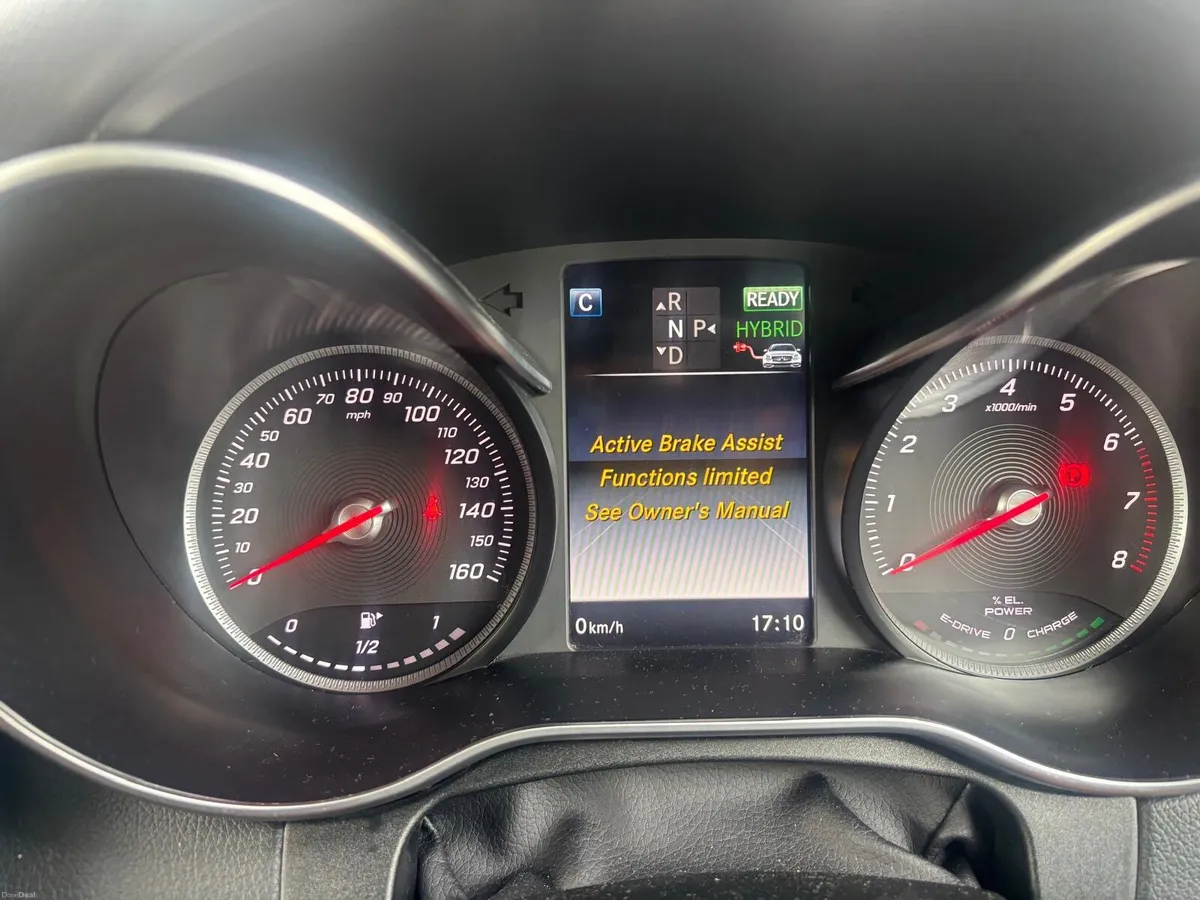Mercedes-Benz c350e Petrol Hybrid Blue - Image 5