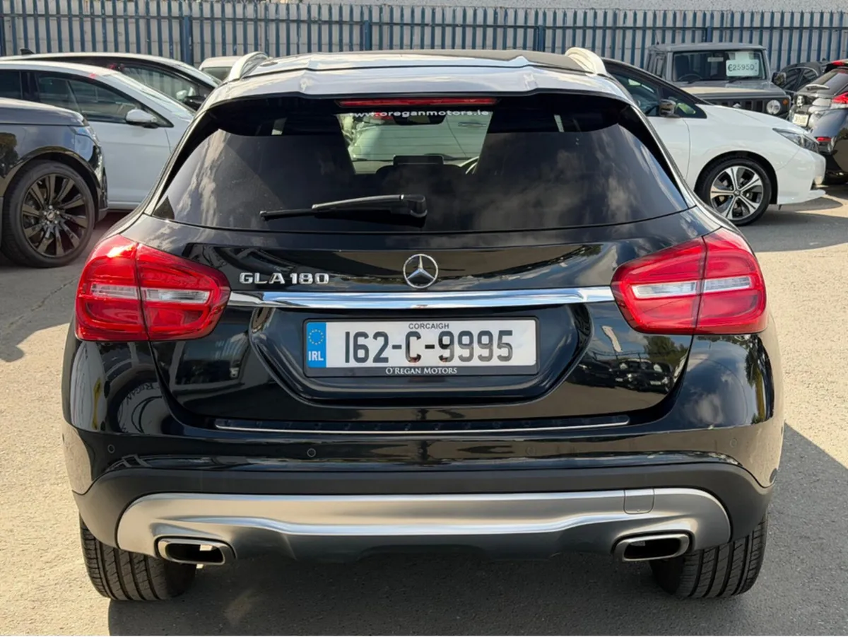 Mercedes-Benz GLA URBAN 1.6 5DR AUTO - Image 5
