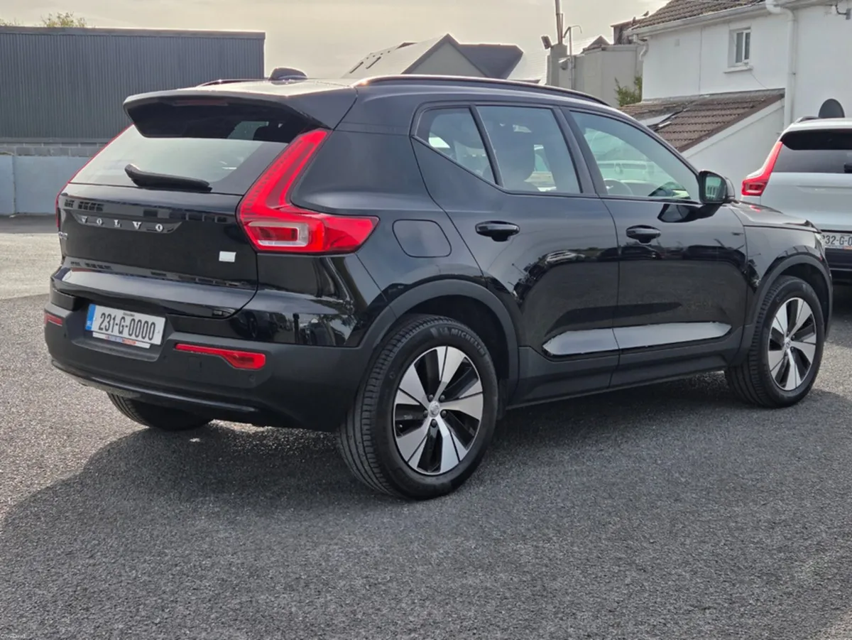 Volvo XC40 + T4 RECHARGE AUTO PLUS - Image 4