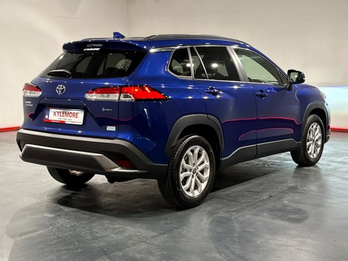Toyota Corolla Cross 1.8 HYBRID AUTOMATIC SUV - FA - Image 3