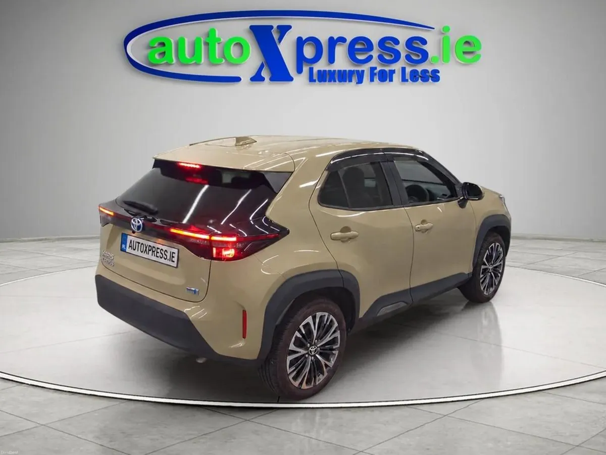 Toyota Yaris Cross 1.5 HYBRID Z, Ultra Low mileage - Image 6