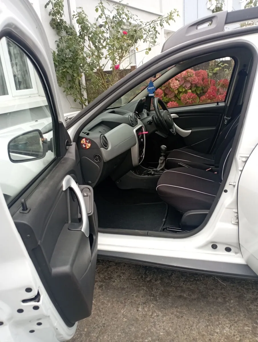 Dacia Duster 2016 - Image 6