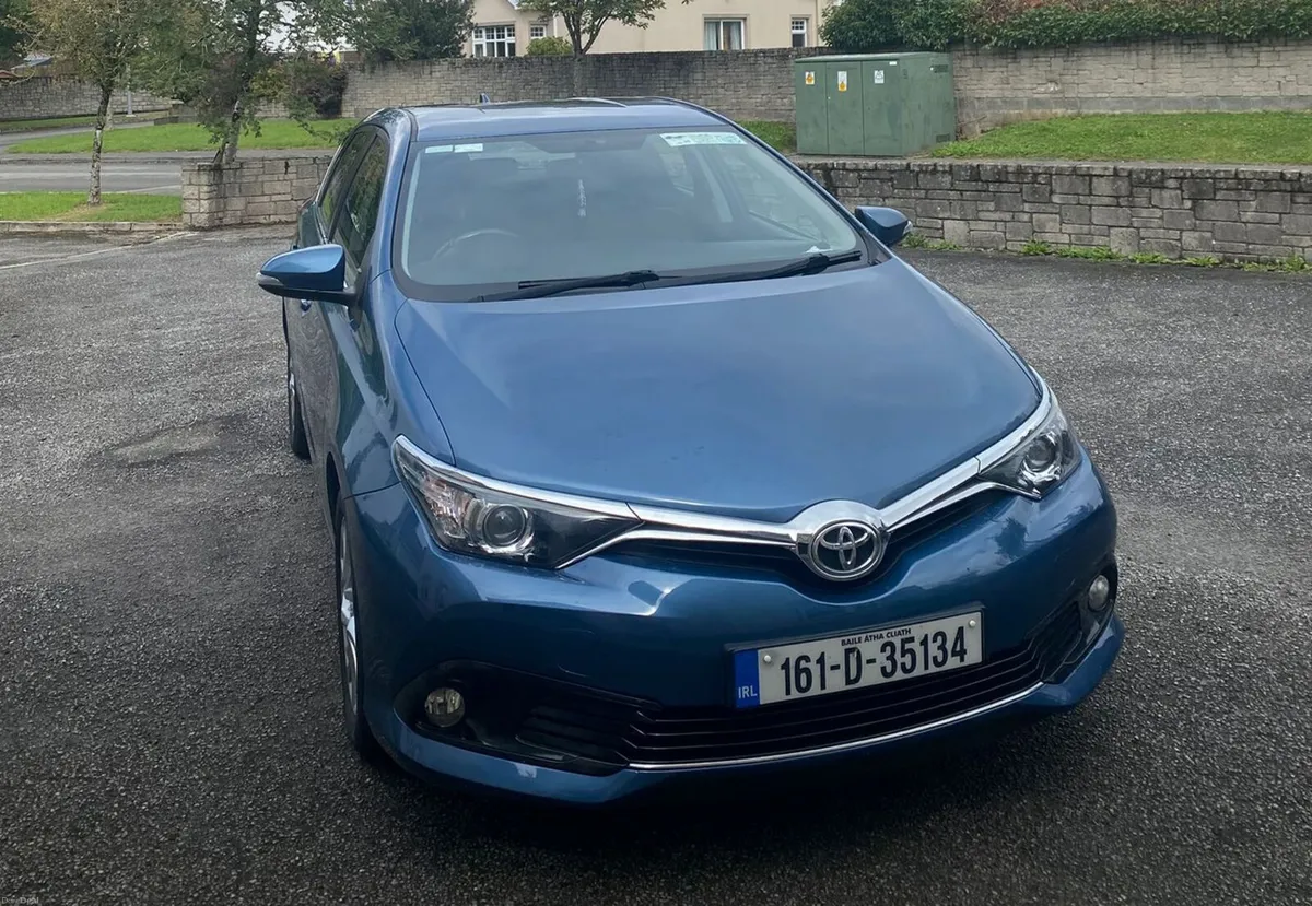 Toyota Auris 2016 - Image 1