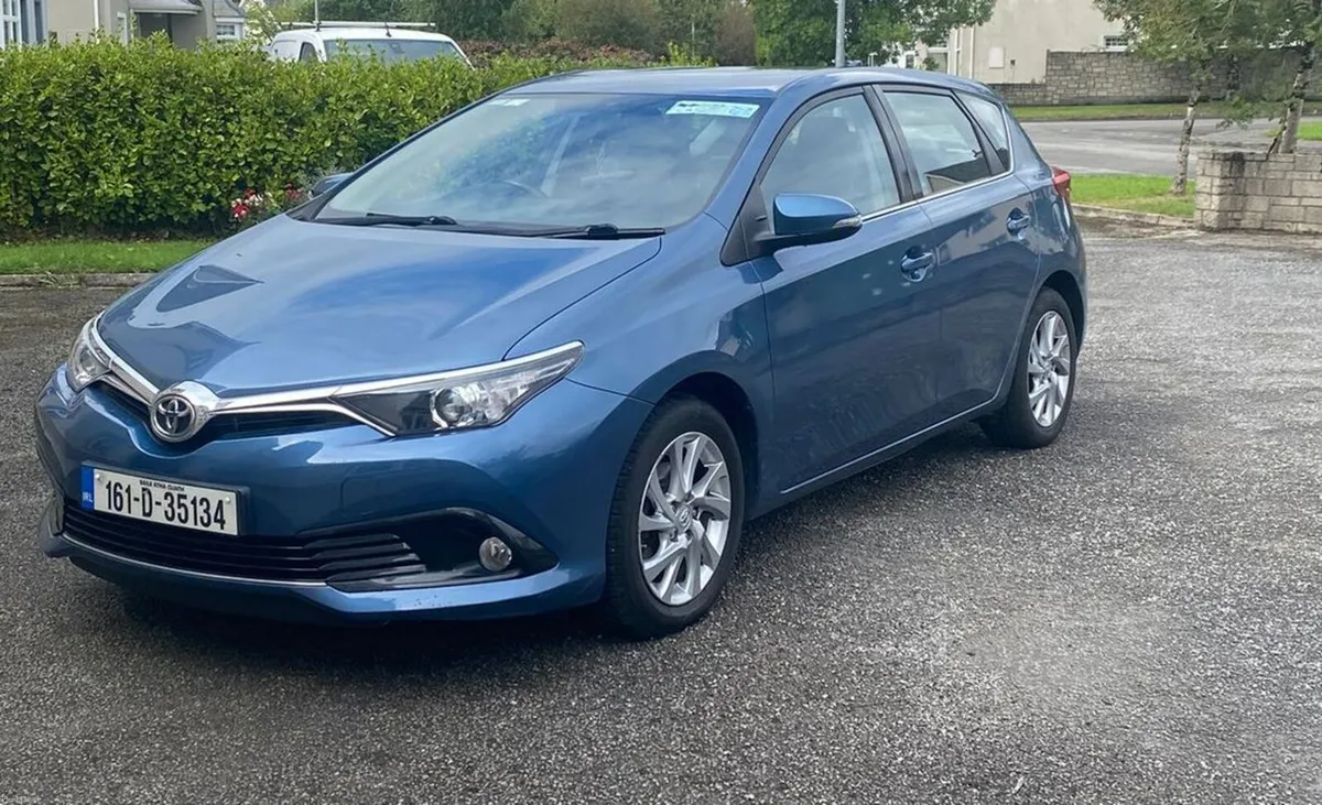 Toyota Auris 2016 - Image 5