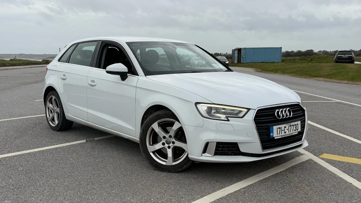 2017 Audi A3 Hatchback - Image 4