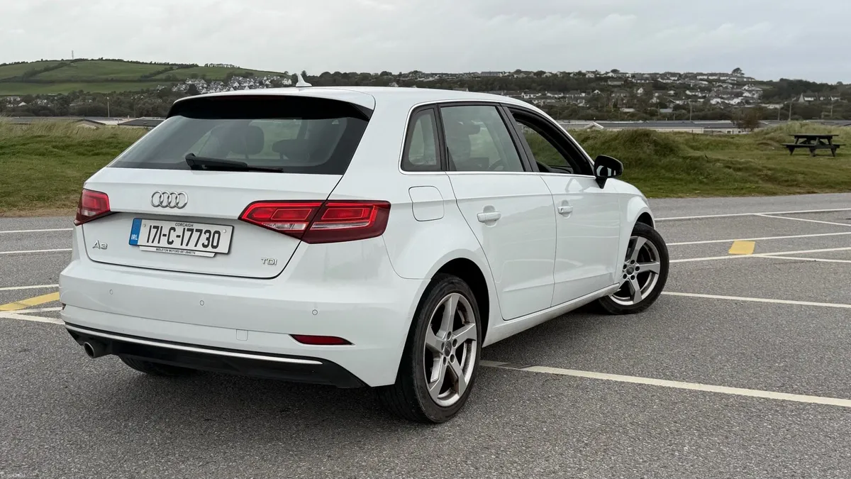 2017 Audi A3 Hatchback - Image 5