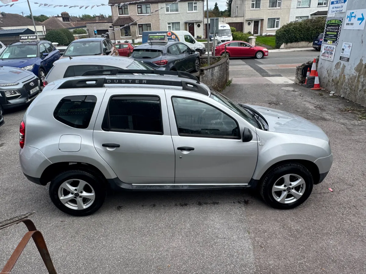 Dacia Duster only 44000 kms - Image 5